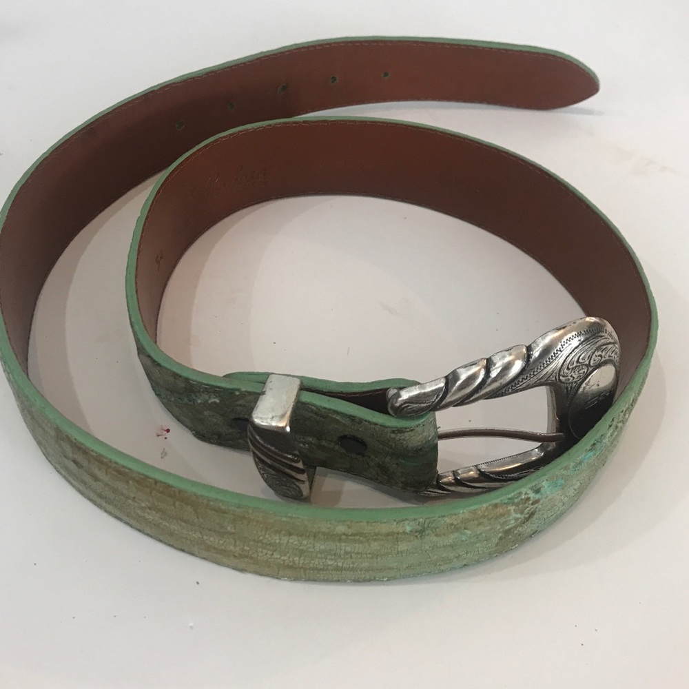 Lucchese Belt with genuine alligator leather 🐊